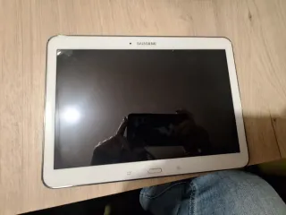 Tablet Samsung T535