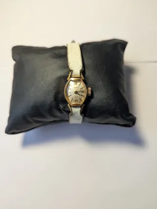 Reloj DUWARD Vintage Cuerda Oro Laminado 20 micras