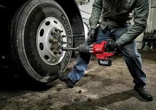 NUEVA: Pistola impacto batería camión Milwaukee