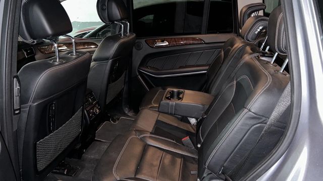 Mercedes-Benz  GL 2015