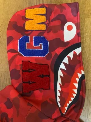 Chaqueta BAPE Roja