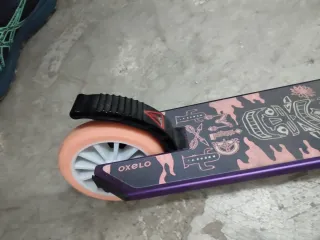 Patinete niña morado Decathlon Ideal de 6 a 9 años