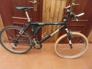 Bicicleta BTT Aluminio Answer