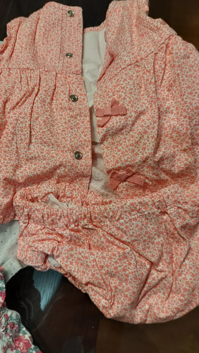 Lote Ropa Bebé 9-12m: Neck&Neck, Tizzas