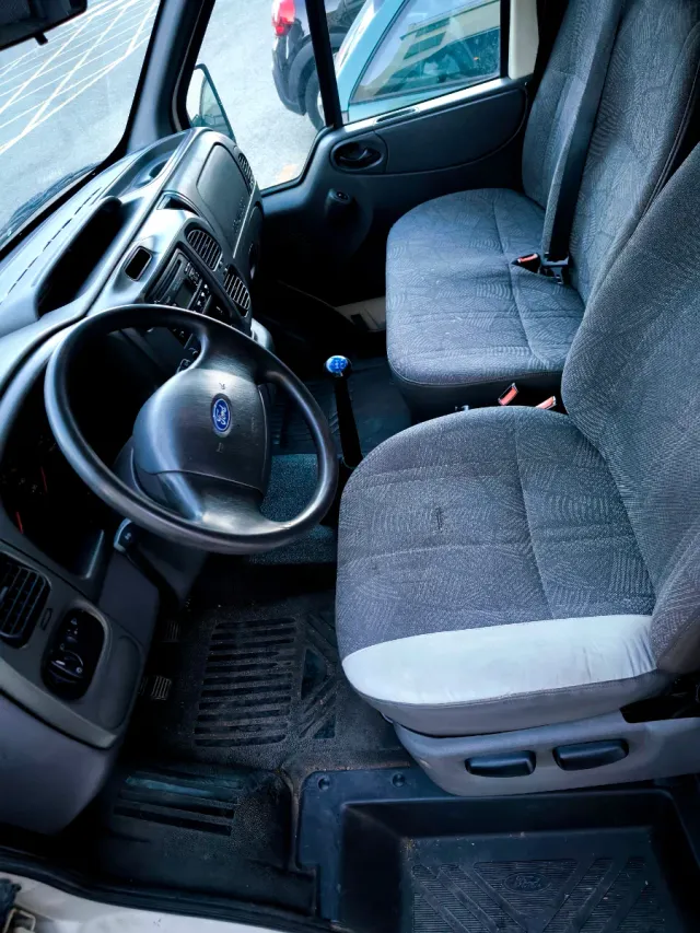 Ford Transit 85 T260 Camper o Carga