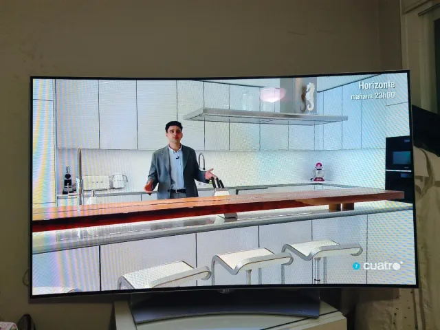 TV OLED LG 55 Full HD Curvo Smart TV, 3D