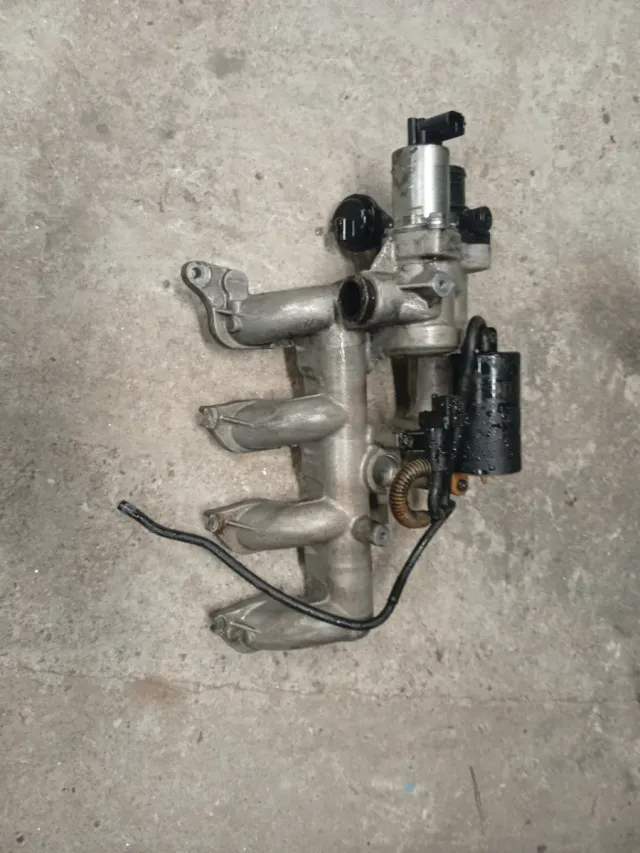 Colector Admisión Renault