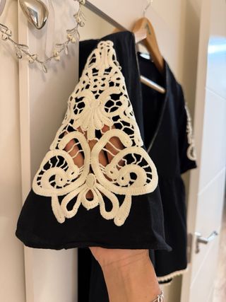 Camisa Zara Talla XL Bordados Manga