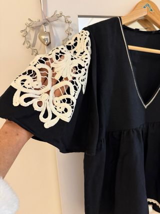 Camisa Zara Talla XL Bordados Manga