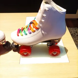 Patines profesionales blancos nuevos talla 37