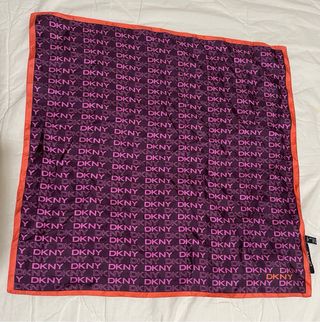 Pañuelo DKNY Mujer Nuevo.