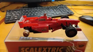 Coche Scalextric Ford Focus WRC Rojo