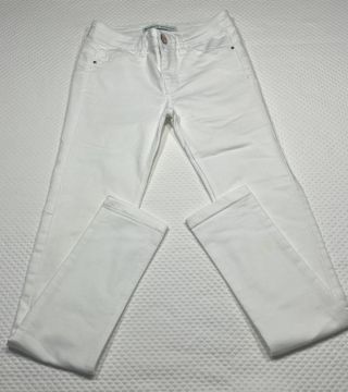 Pantalón blanco Stradivarius talla 34