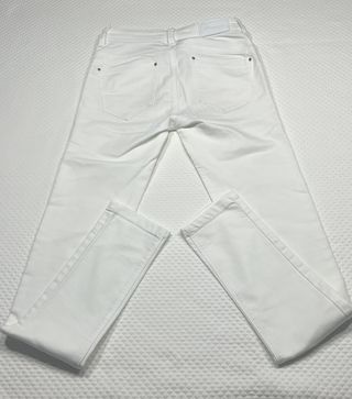 Pantalón blanco Stradivarius talla 34