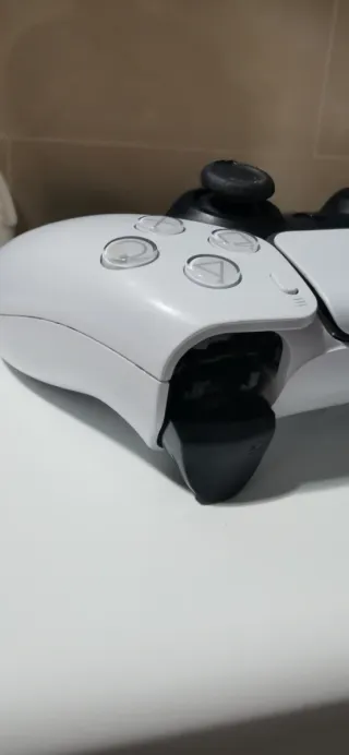 Mando PS5 Blanco Falta el boton r1