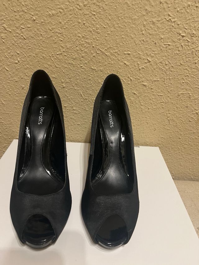 Zapatos de salón peep toe Baratts 39