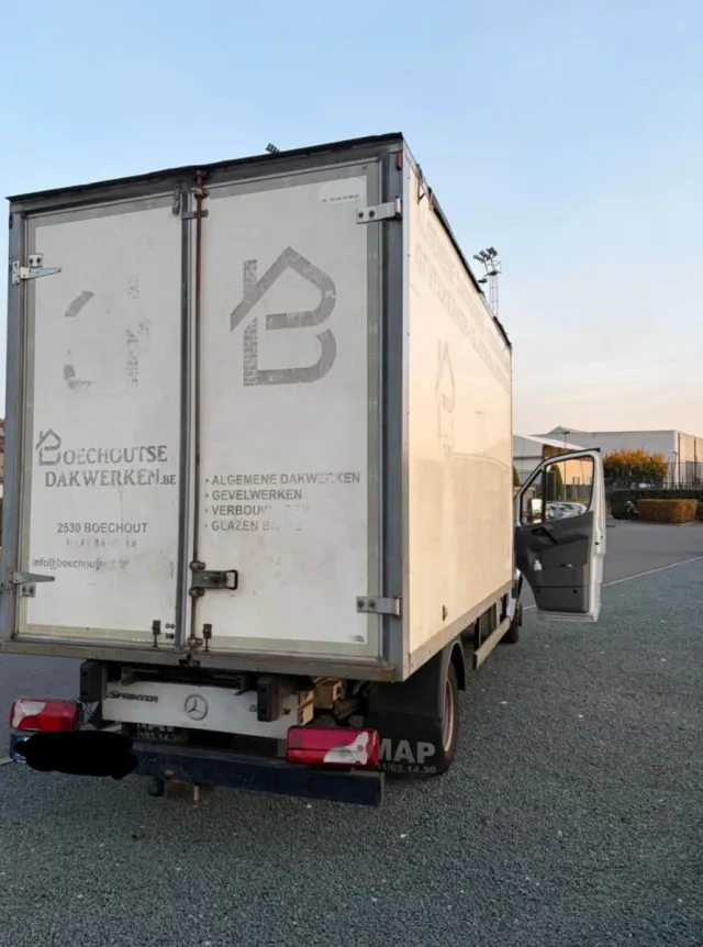 Mercedes-Benz Sprinter 2012