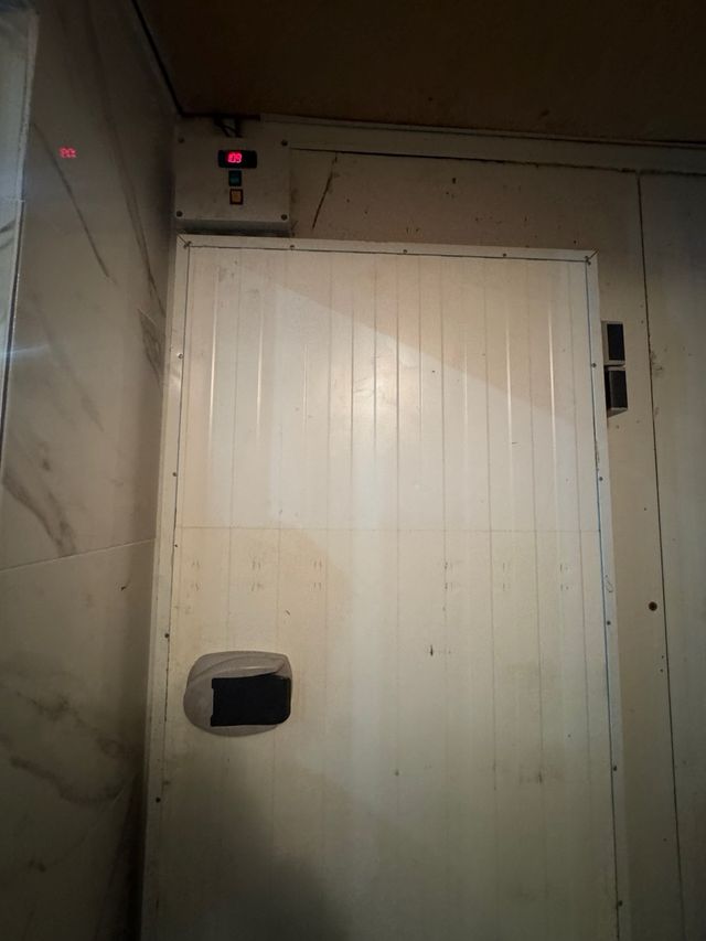 !SE TRASPASA FRUTERÍA LISTA PARA TRABAJAR!