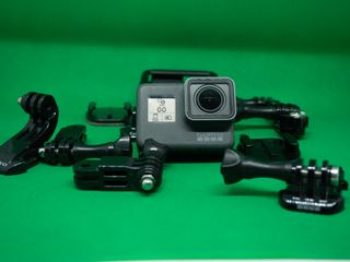 GoPro Hero5 Black + Kit Sportivo