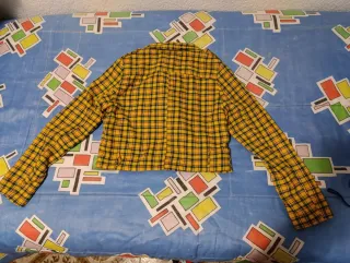 Chaqueta cuadros amarilla