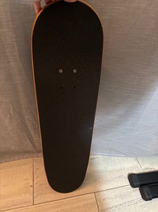 Skate Negro Diseño Azul