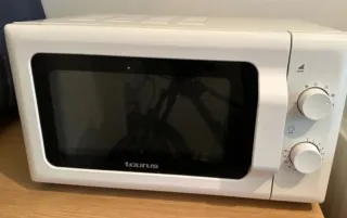 Microondas Taurus Blanco en muy buen estado