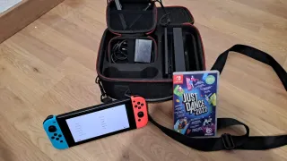 Nintendo Switch + Just Dance 2022 + Accesorios