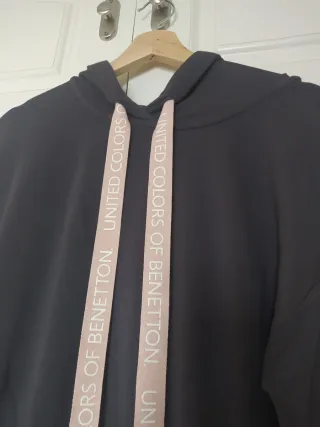 Sudadera Benetton gris y rosa