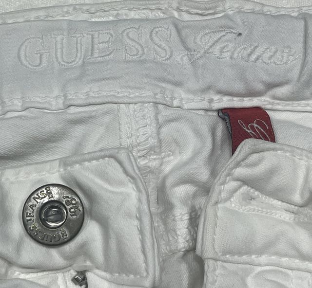 Pantalón corto blanco Guess niña Talla 12