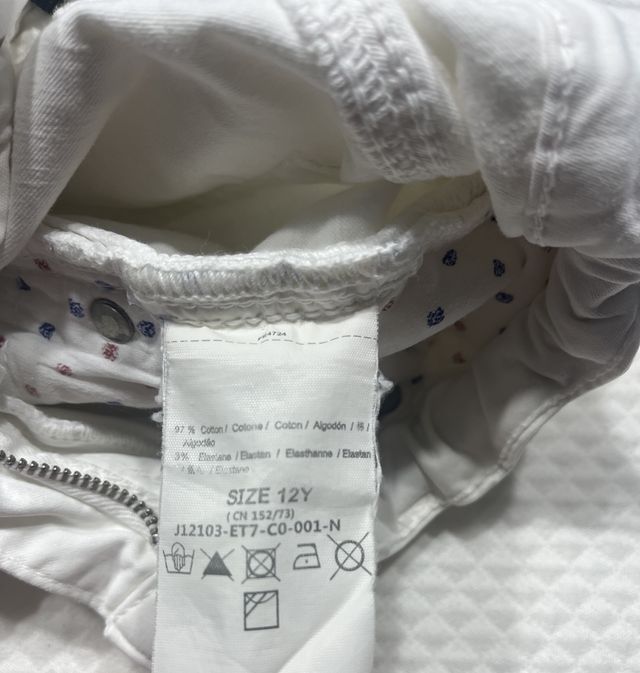 Pantalón corto blanco Guess niña Talla 12