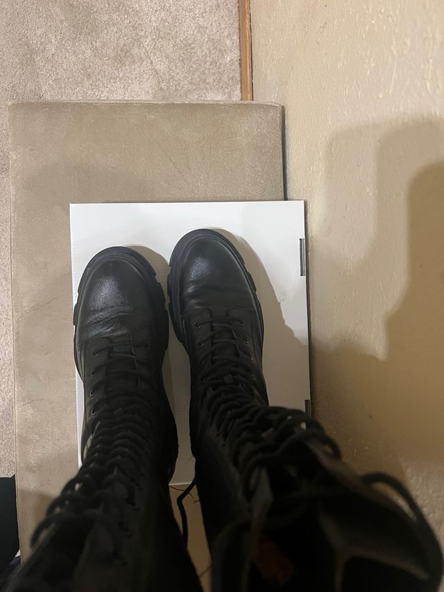 Botas militares altas negras