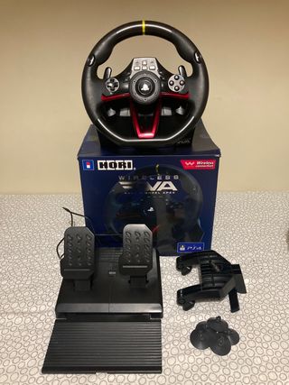 Volante Hori para PS4 - Como Nuevo