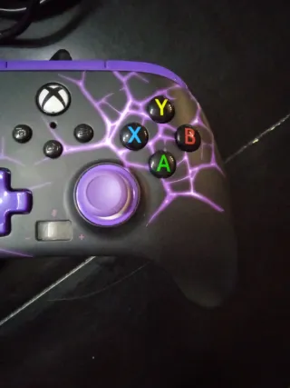 Mando Xbox One PowerA Cable Negro/Morado