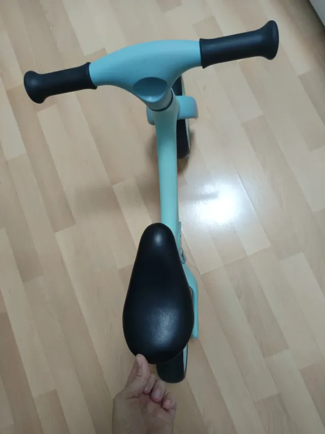 Bicicleta Kinderkraft sin pedales