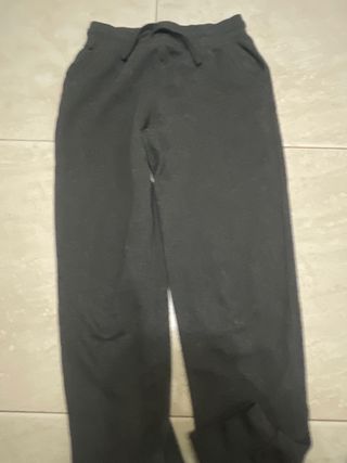 Pantalón negro