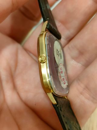 Omega Seamaster Quartz Reloj Dorado