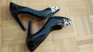 Zapatos de piel Dansi