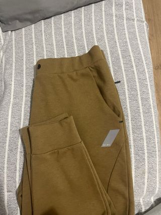 Chándal Zara Marrón Hombre Talla M