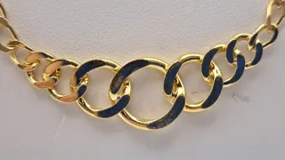 Gargantilla de oro 18k con eslabones entrelazados