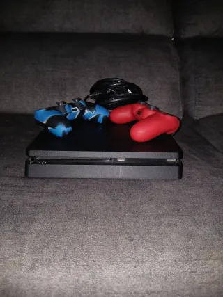 Ps4 500gb con 2 mandos