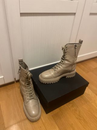 Botas Uterqüe Piel Beige.