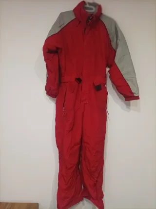 Traje de Nieve Rojo y Gris  Talla 150cm Quechua.