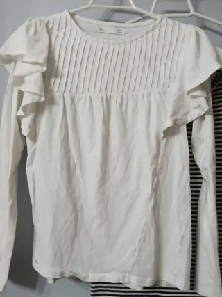 Lote de camisetas Hello Kitty y encaje