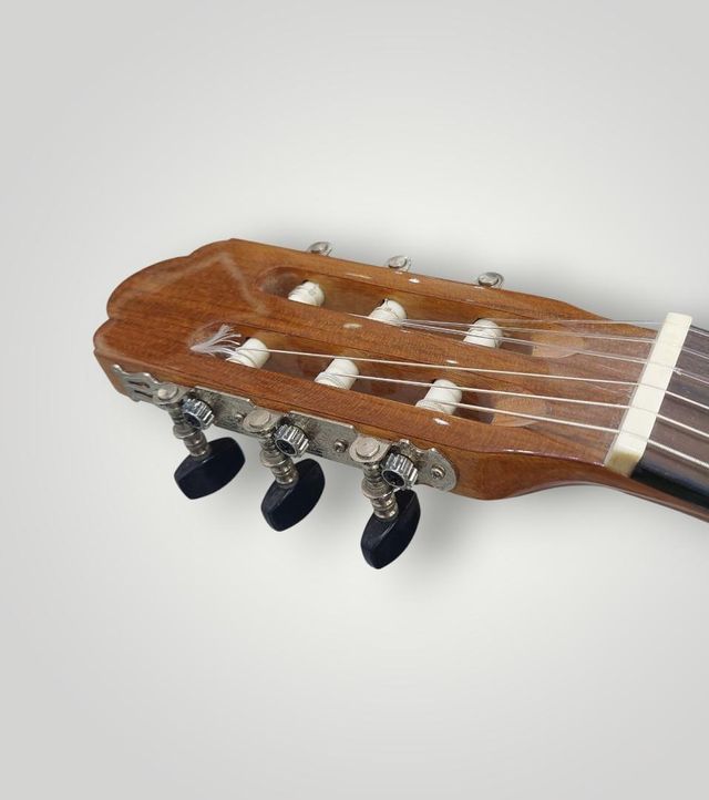 Chitarra da studio Felix Manzanero + custodia