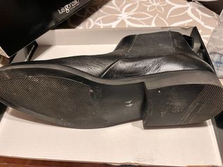 Botín hombre piel negro