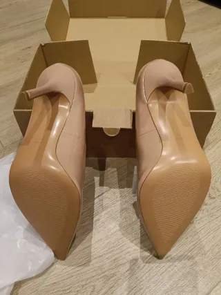 Zapatos de tacón Nude Talla 40 Sin Estrenar
