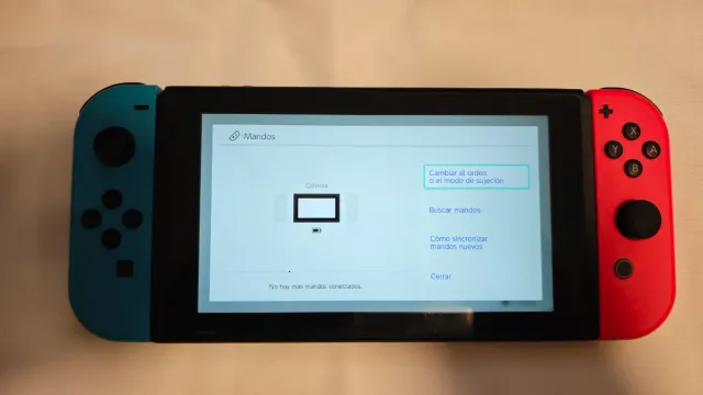 Nintendo Switch in buone condizioni + accessori