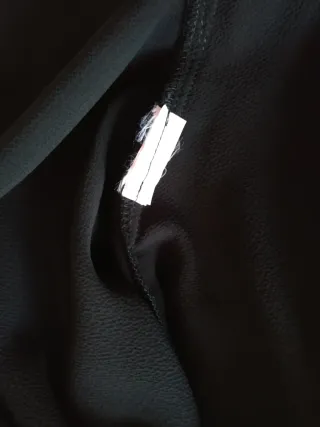 Camiseta negra con encaje mujer