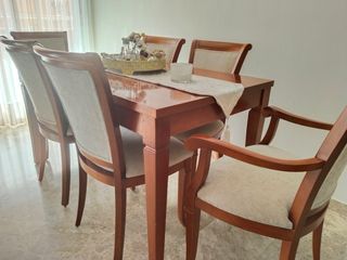 Mueble de salón madera.