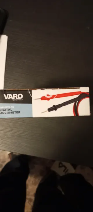 Multímetro Digital VARO VAR10076/25